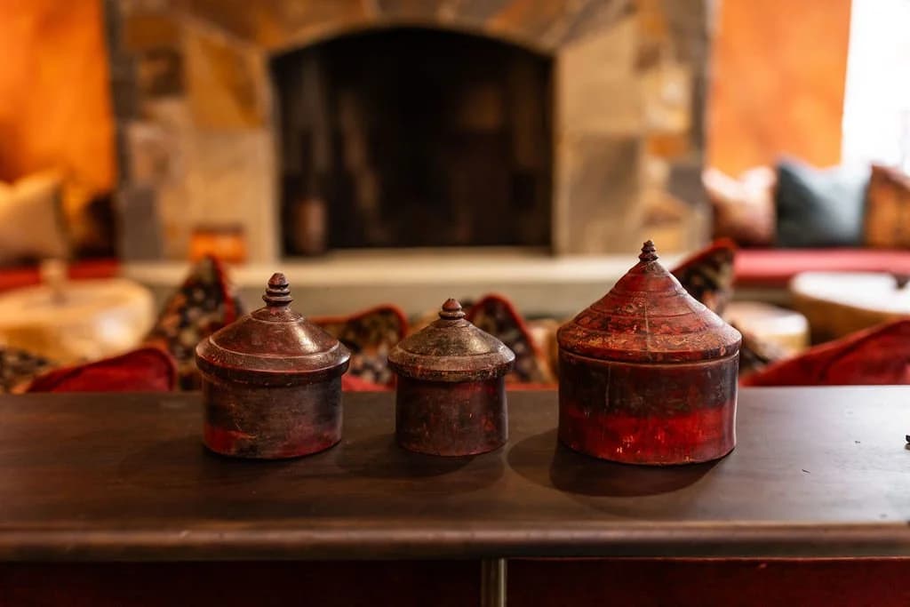 Hearth Food Garden, the red boxes